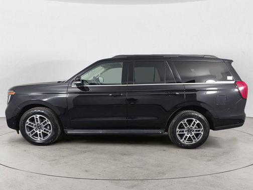 Black Metallic 2025 Ford Expedition Active
