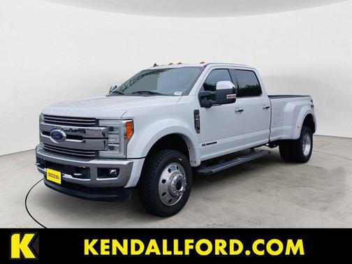 Oxford White 2019 Ford F-450 Lariat