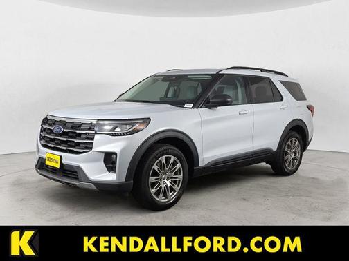 Space White Metallic 2026 Ford Explorer Active