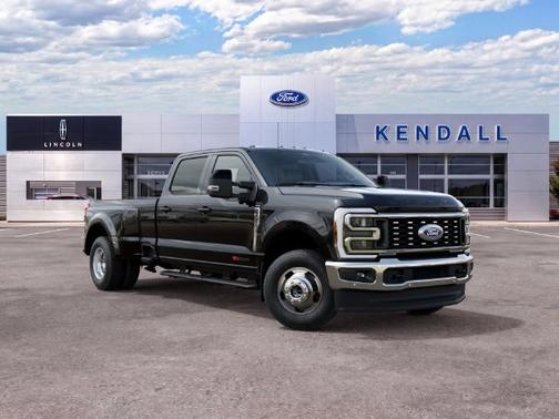 Black Metallic 2027 Ford F-350 Lariat