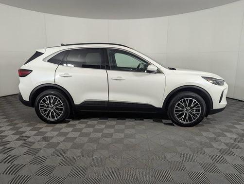 2024 Ford Escape SE