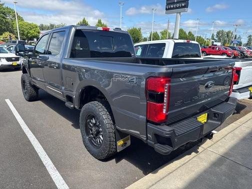 2025 Ford F-350 Lariat