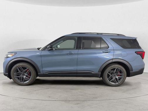 Vapor Blue Metallic 2026 Ford Explorer ST-Line