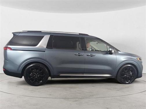 2022 Kia Carnival SX Prestige