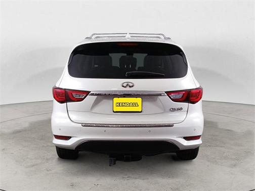 2016 INFINITI QX60 Base