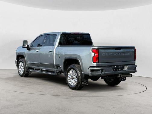 Sterling Grey Metallic 2024 Chevrolet Silverado 3500 High Country