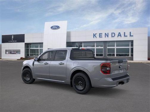 2025 Ford Maverick Lobo Standard