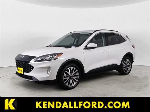 2021 Ford Escape Titanium