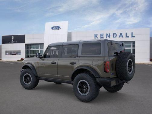 Gray 2026 Ford Bronco Badlands