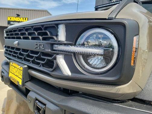Gray 2026 Ford Bronco Badlands