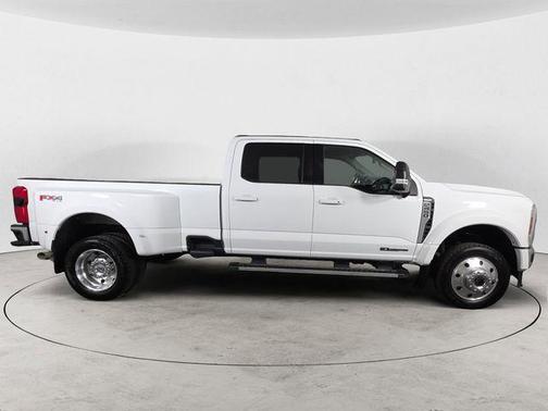 2025 Ford F-450 Lariat