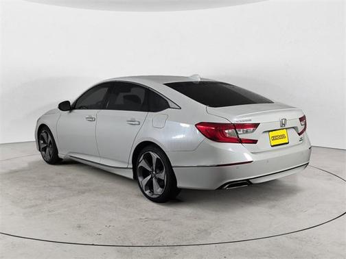 2020 Honda Accord Touring 2.0T