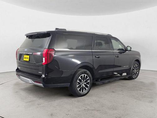 Black Metallic 2025 Ford Expedition Max Platinum