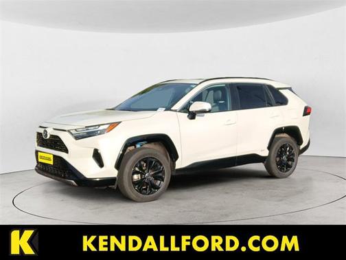 2022 Toyota RAV4 Hybrid SE