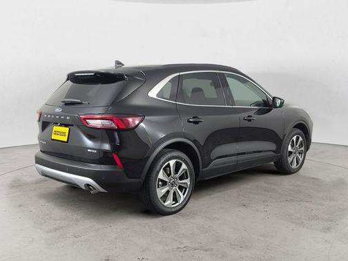Agate Black Metallic 2025 Ford Escape Platinum
