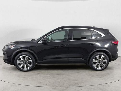 Agate Black Metallic 2025 Ford Escape Platinum