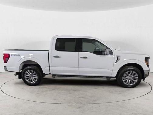Oxford White 2024 Ford F-150 XLT
