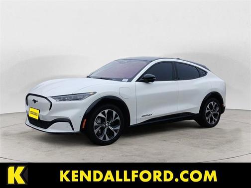 2022 Ford Mustang Mach-E Premium