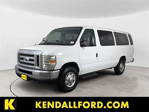 2010 Ford E350 Super Duty XLT