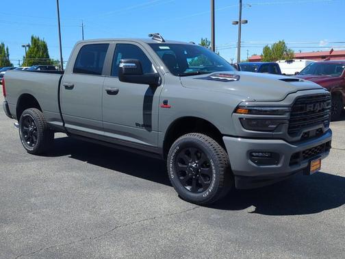 Ceramic Gray Clearcoat 2026 RAM 2500 Laramie