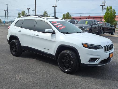 Bright White 2019 Jeep Cherokee Limited