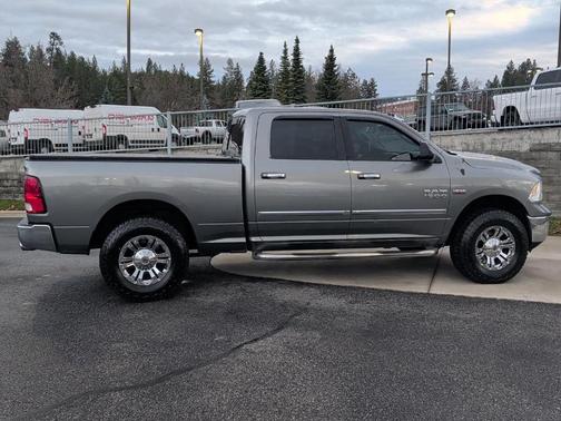 2013 RAM 1500 SLT