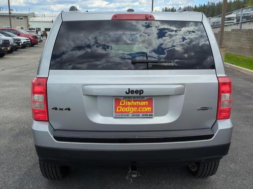 Billet Silver Metallic Clearcoat 2015 Jeep Patriot Altitude