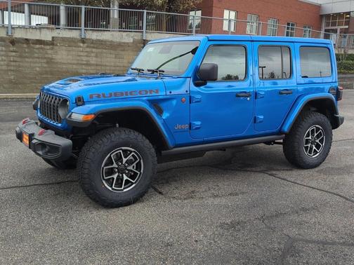 Hydro Blue Pearlcoat 2026 Jeep Wrangler Rubicon