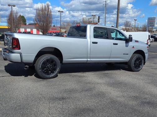 Silver Zynith 2026 RAM 3500 Big Horn