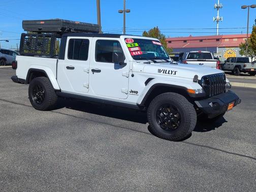2022 Jeep Gladiator Sport