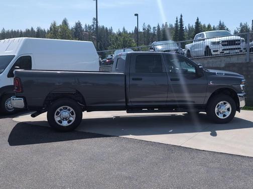 2025 RAM 3500 Tradesman