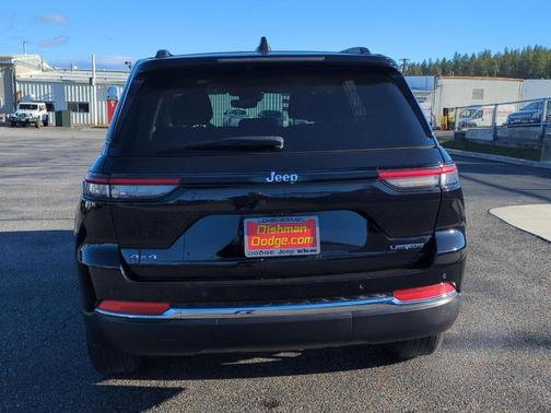 2023 Jeep Grand Cherokee Laredo X