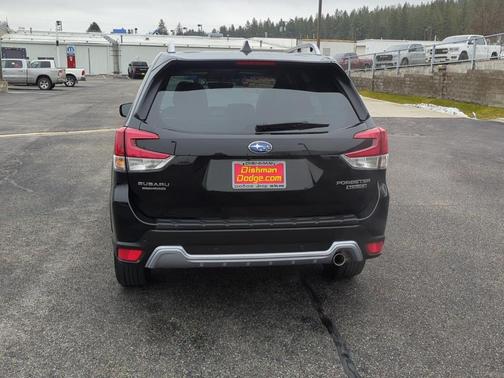 2023 Subaru Forester Touring