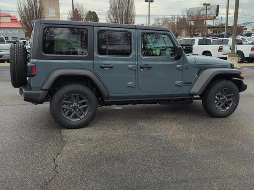 Anvil Clearcoat 2026 Jeep Wrangler Sport