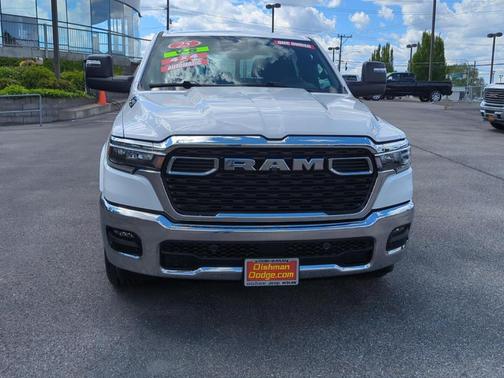 Bright White Clearcoat 2025 RAM 1500 Big Horn