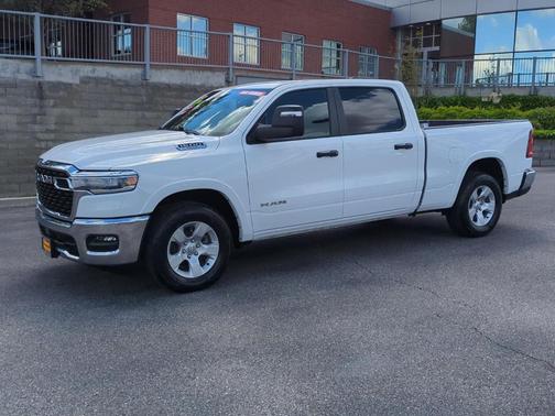 Bright White Clearcoat 2025 RAM 1500 Big Horn