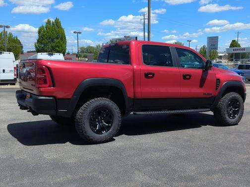 Molten Red Pearlcoat 2026 RAM 1500 RHO