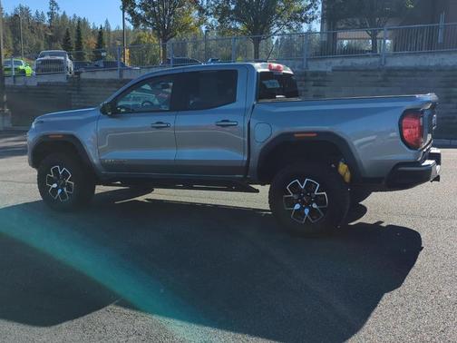 2024 GMC Canyon AT4X