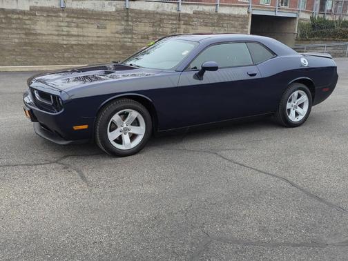 2013 Dodge Challenger SXT