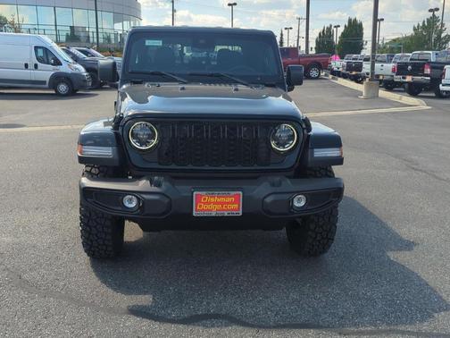 2025 Jeep Gladiator Sport