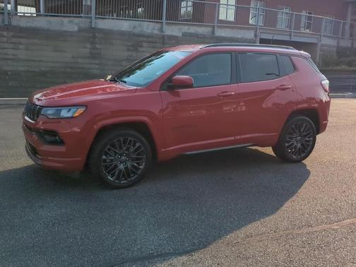 2023 Jeep Compass (RED) Edition
