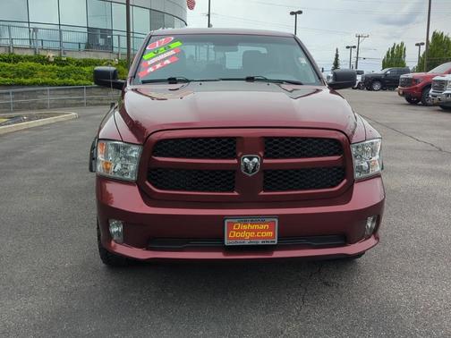 Delmonico Red Pearlcoat 2017 RAM 1500 Express