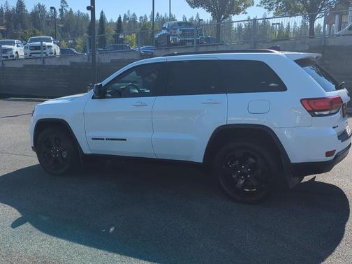 2019 Jeep Grand Cherokee Upland