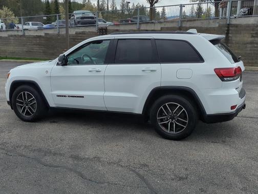 Bright White Clearcoat 2020 Jeep Grand Cherokee Trailhawk