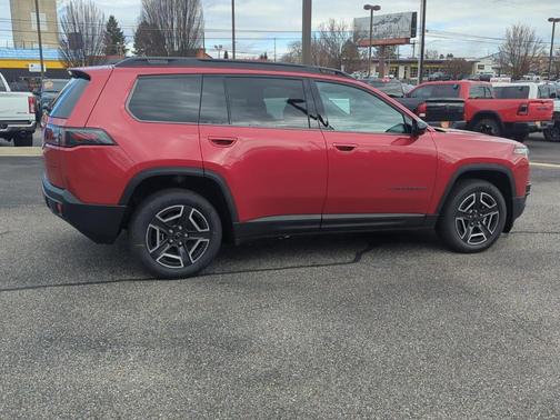 2026 Jeep Cherokee LAREDO/LIMITED