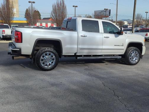 2019 GMC Sierra 2500 Denali