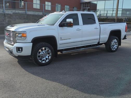 2019 GMC Sierra 2500 Denali