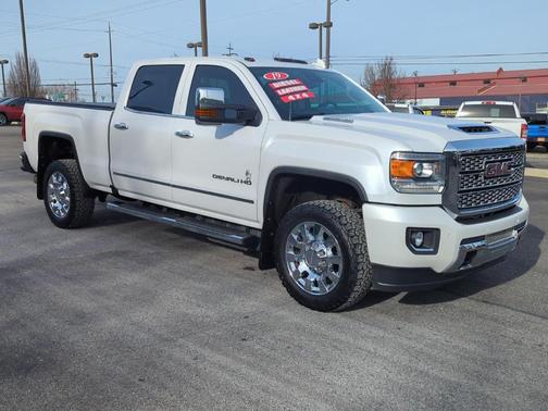 2019 GMC Sierra 2500 Denali