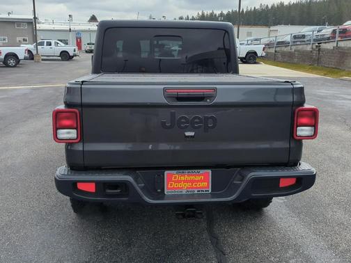 2022 Jeep Gladiator Sport