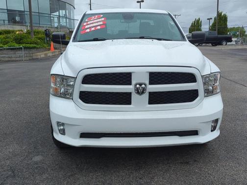 Bright White 2022 RAM 1500 Classic Tradesman